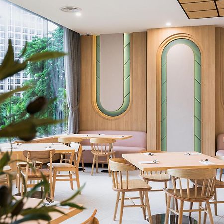 Furama Riverfront Singapore Exterior photo