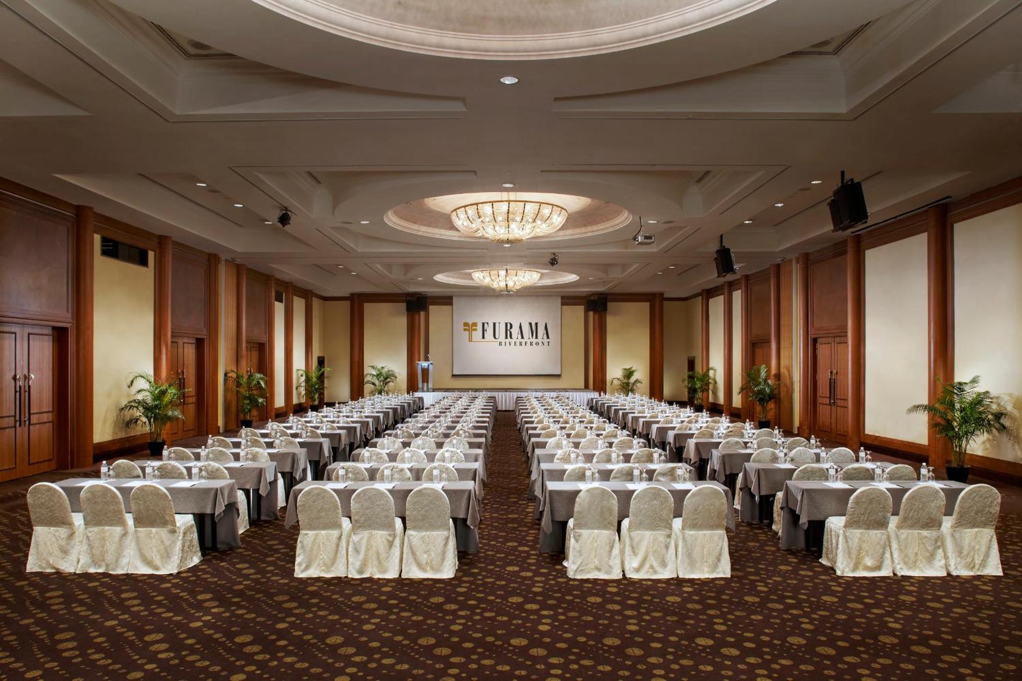 Furama Riverfront Singapore Exterior photo