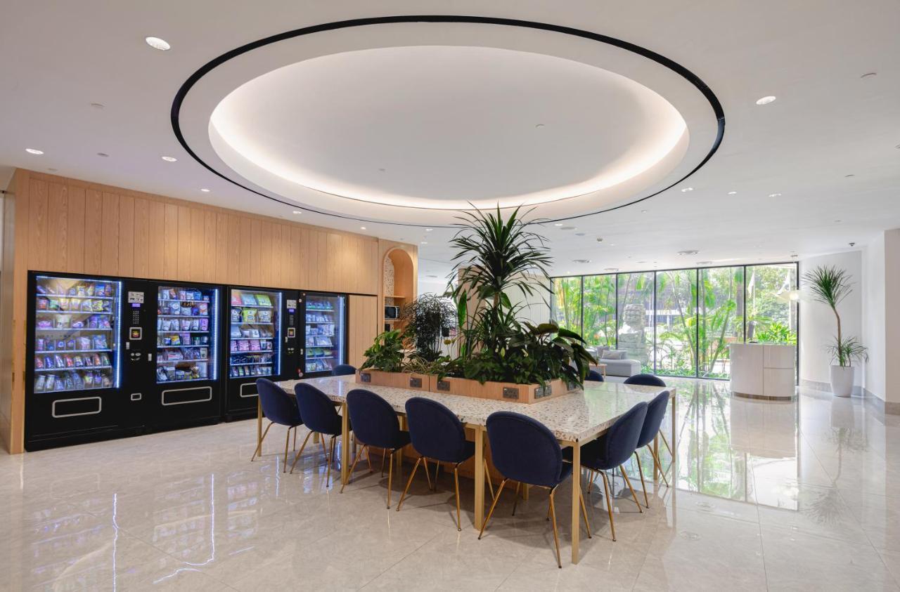 Furama Riverfront Singapore Exterior photo